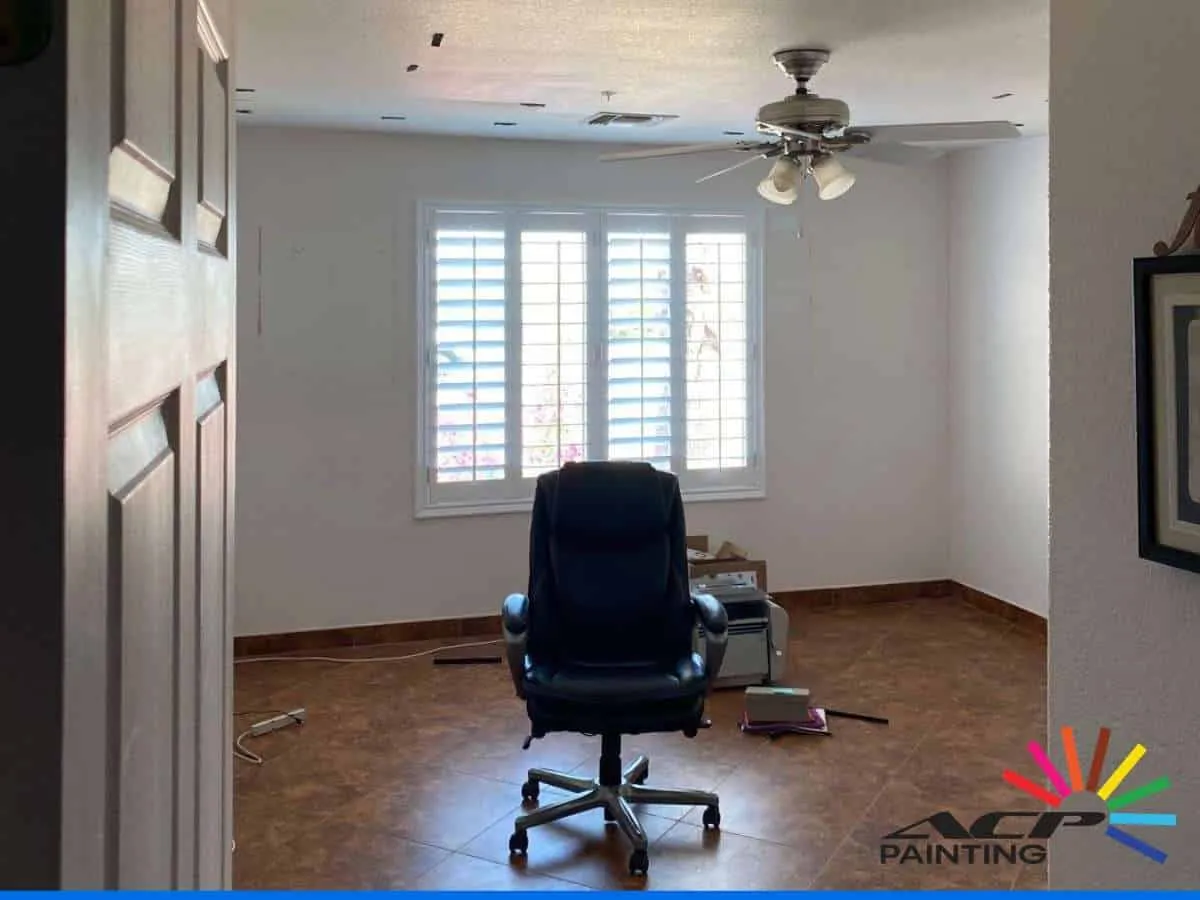 Small Room paint to look bigger using light colors and space tricks