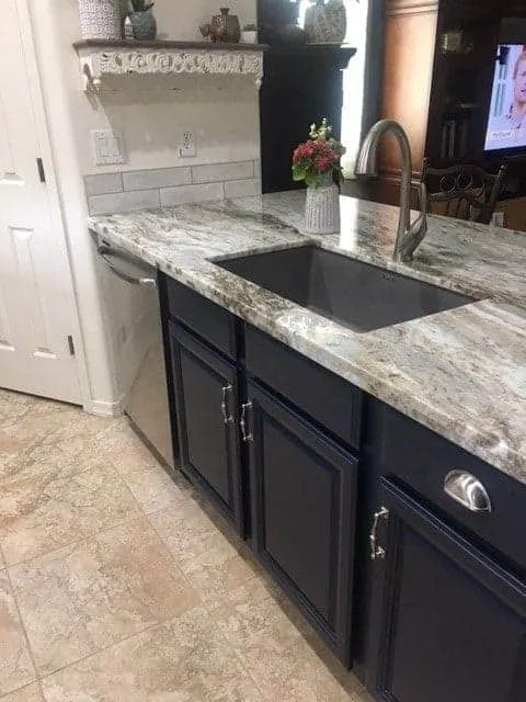 navy blue kitchen cabinets